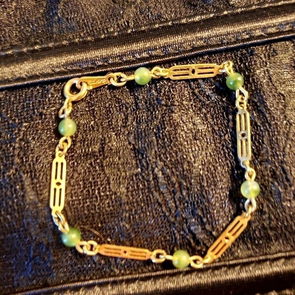 Avon child bracelet